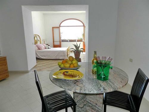 La Dolce Vita Residence Positano Esterno foto