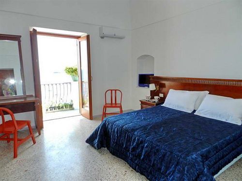 La Dolce Vita Residence Positano Esterno foto