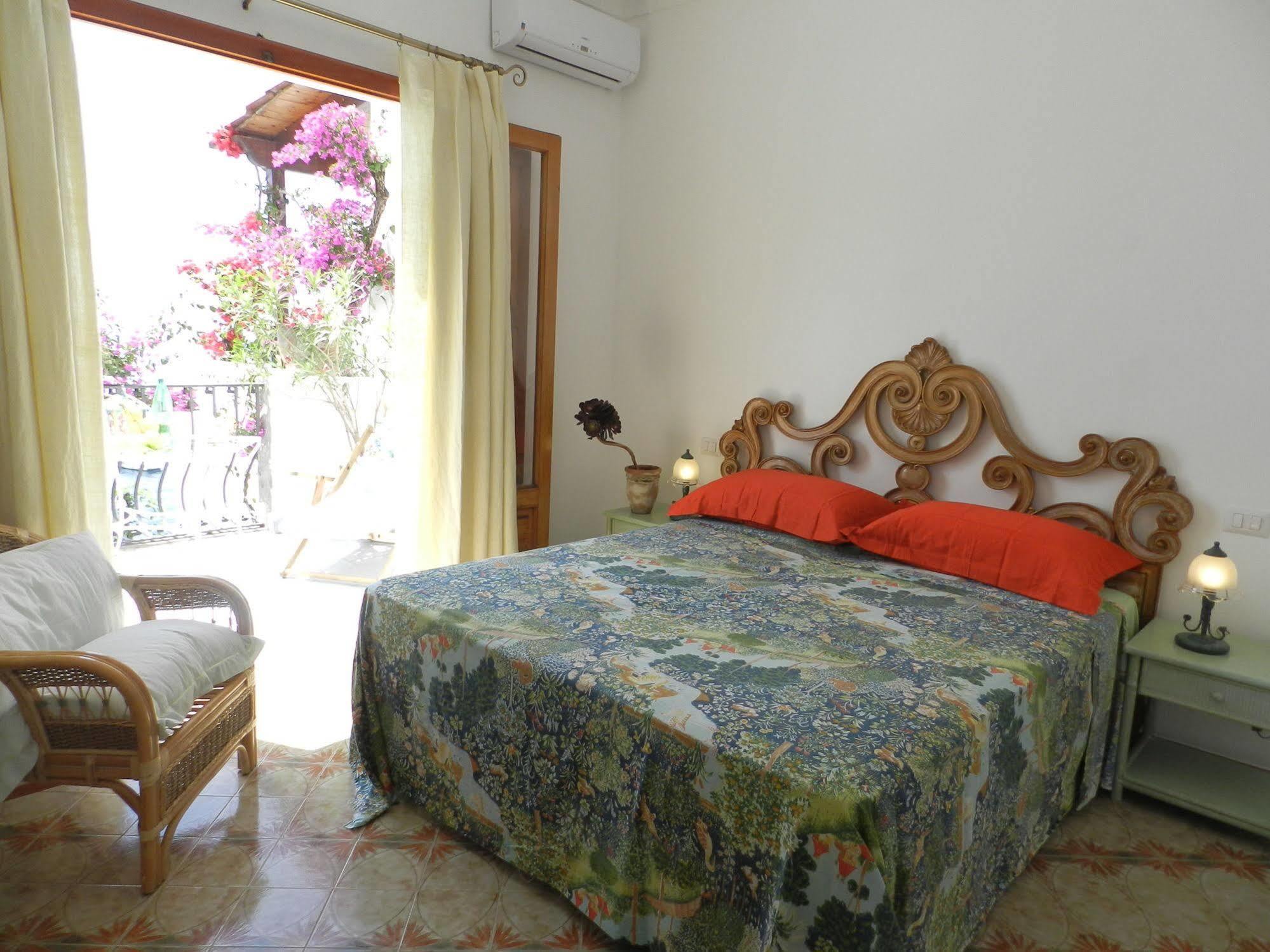 La Dolce Vita Residence Positano Esterno foto