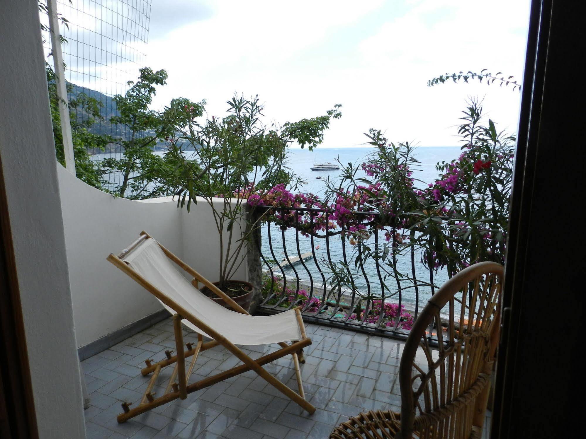 La Dolce Vita Residence Positano Esterno foto